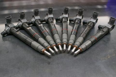 Chevy Duramax 17-23 L5P 100% Over Injector Set Dynomite Diesel